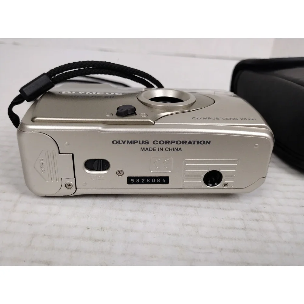 Olympus Trip 50 AF QD 35mm Point & Shoot Film Camera [Untested]